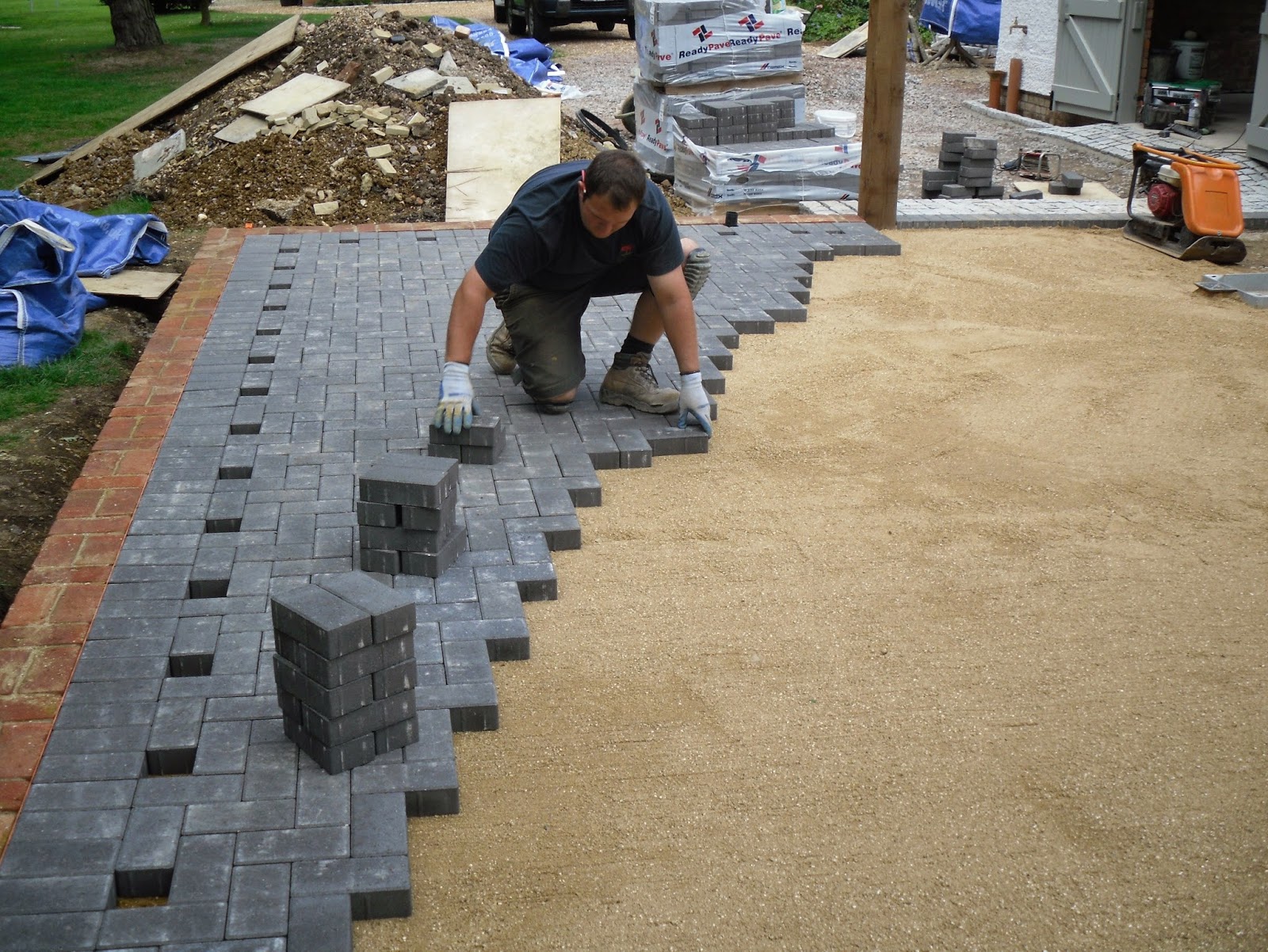 Expert Tips for Designing Your Block Paving